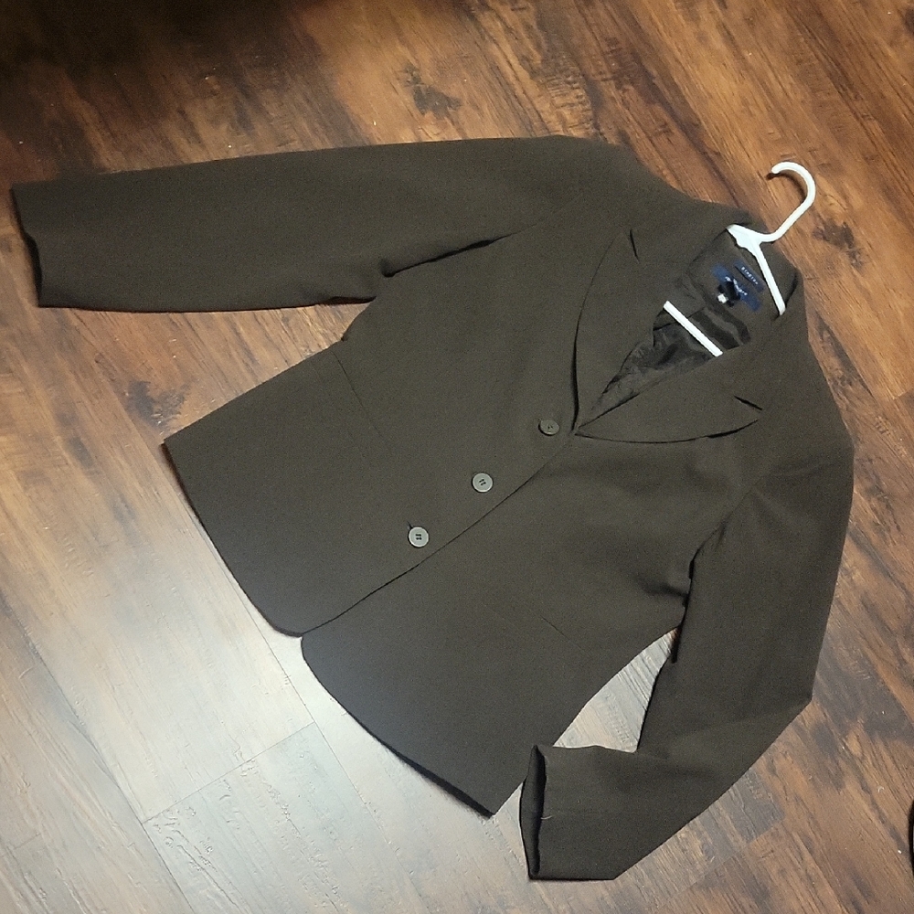 Jones Wear Dark Brown Stretch Blazer